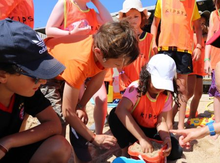 Animation pour les enfants au Club de Plage BelAir à Pornichet