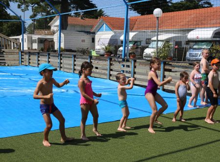 neige party camping belair pornichet2.4