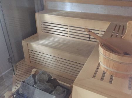 Sauna de l'institut de beauté et de bien-être du camping Bel Air à Pornichet