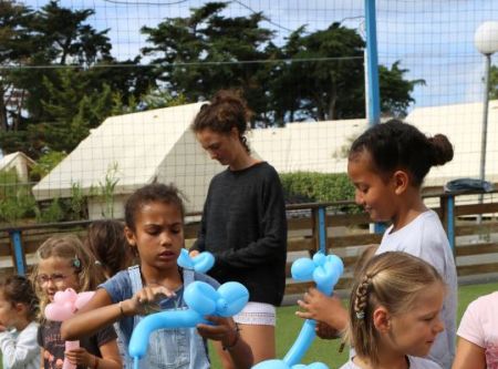 sculpture sur ballon andre camping bel air pornichet 8